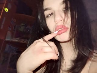 camwhore fingering shaved pussy MarinaSemo