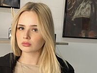 hot sex web cam MarnieRhyner