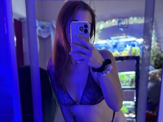 live webcam model MelliMaus