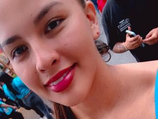 camwhore masturbating MiaRosele