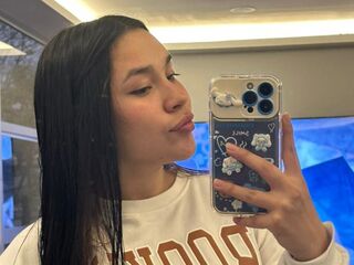 cam slut chat MiaThomp