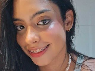 chat show MilaRibeiro