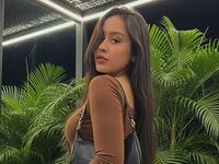 webcam babe chatroom MillieColeman