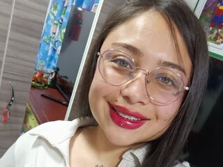 camslut video MiluScarlett