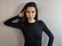 cam strip tease MirelNaomi