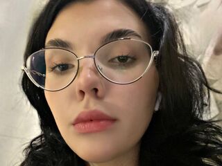 flirt chat room NicolettaShea