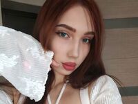 beautiful webcamgirl OdelinaClutter