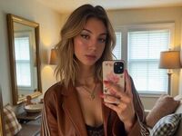 fingering camgirl PandoraZavasky