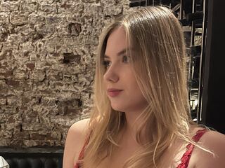 camslut topless PinkDDLuna