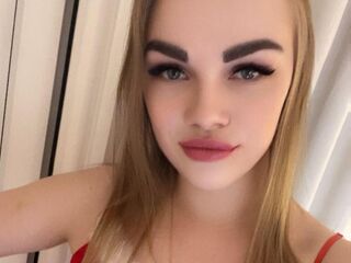 masturbating camgirl PolinaLewis