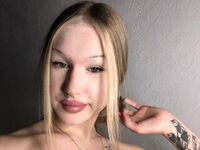 naked girl with webcam masturbating PriscillaMore