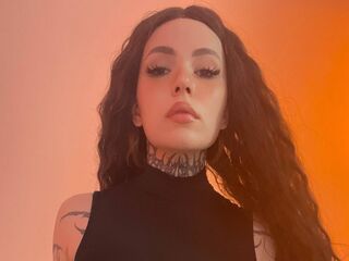 hot cam girl masturbating with vibrator RavenWinx