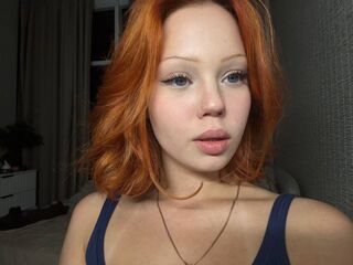webcam babe chatroom RemmyFoxes