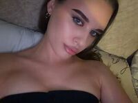 naughty camgirl masturbating RhiannonJumper