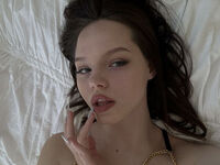 free live chart room SelenaNoelle