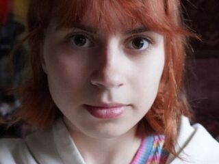 bedroom webcam SerafinaGoettl