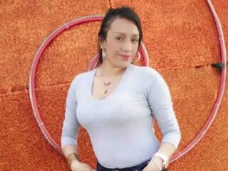 live cam chat ShanteyLaurens