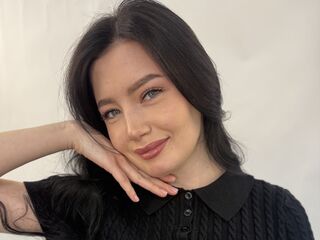 fingering webcamgirl SherleneKilty