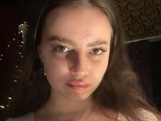camwhore naked ShirleyMartin