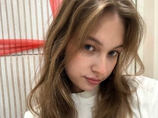 jasmin nude chatroom SimoneBotellio