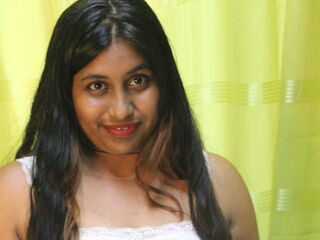beautiful webcamgirl SophieSamaro