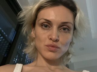 free sex cam Sweetadrianahot