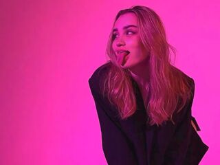 live sex webcam TobieMcgillis