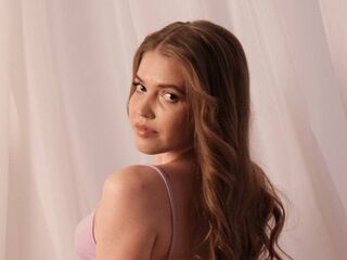 chatrubate cam girl TowandaFerard