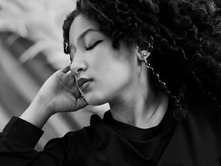 camgirl video chat room TrixieBarbie