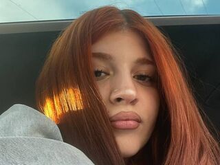 adult cam live VelmaraJoy