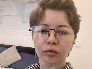 sexy camgirl live VelvetVenom