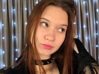 cam girl playing with sextoy VickiSilva