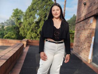 girl webcam show VictoriaMilan