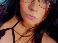 cam girl masturbating with sextoy ZairaMist