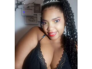 camgirl playing with vibrator ZephyraMoana