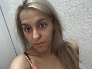 free nude cam lizzielizzie