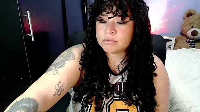 ANGELIQUE_KLANE