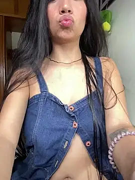 AbbyFoxxx