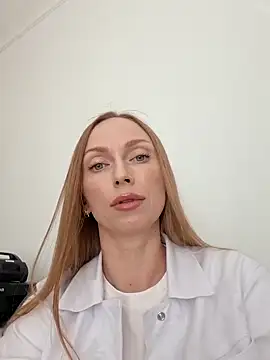 Alicia_Meov