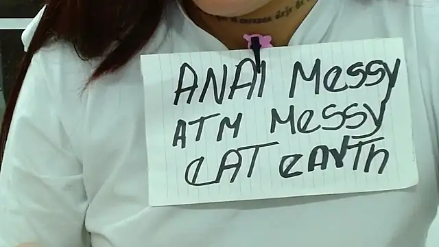 Brenda_Messy