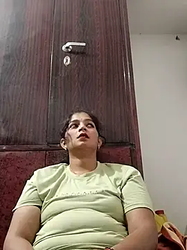 Chhaya_hot