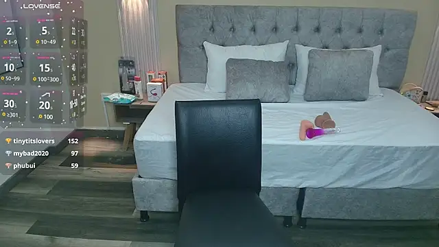 ChloeShine_