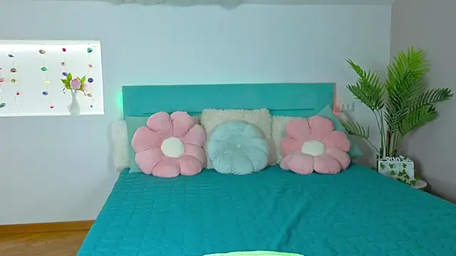 Erika_bestboobs