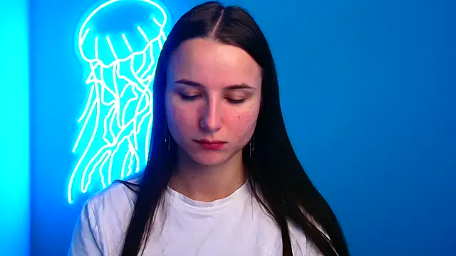 Eva_Janee