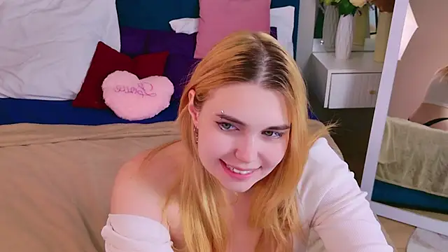 Evie_Val