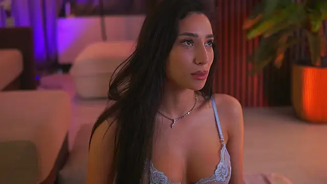 GinaValentinna