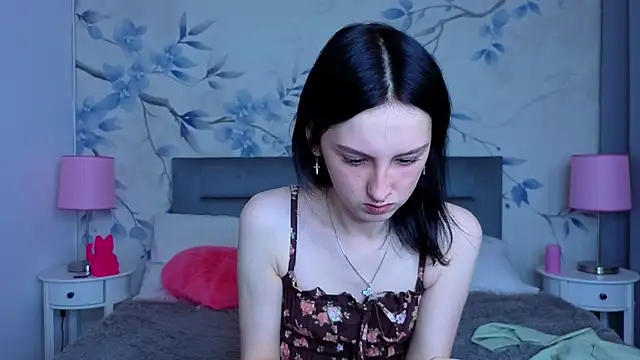 Little_moly999