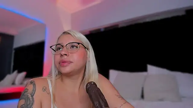 Naomi__Sanz