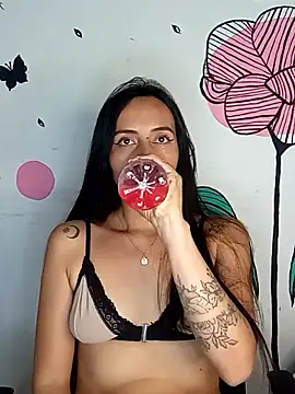 Nika_Hot