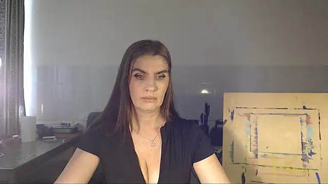 NoNudeElie